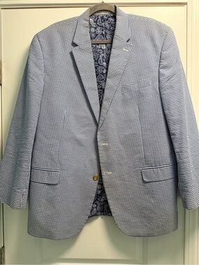 Chaps Blue and White Gingham Sport Coat with Paisley Lining